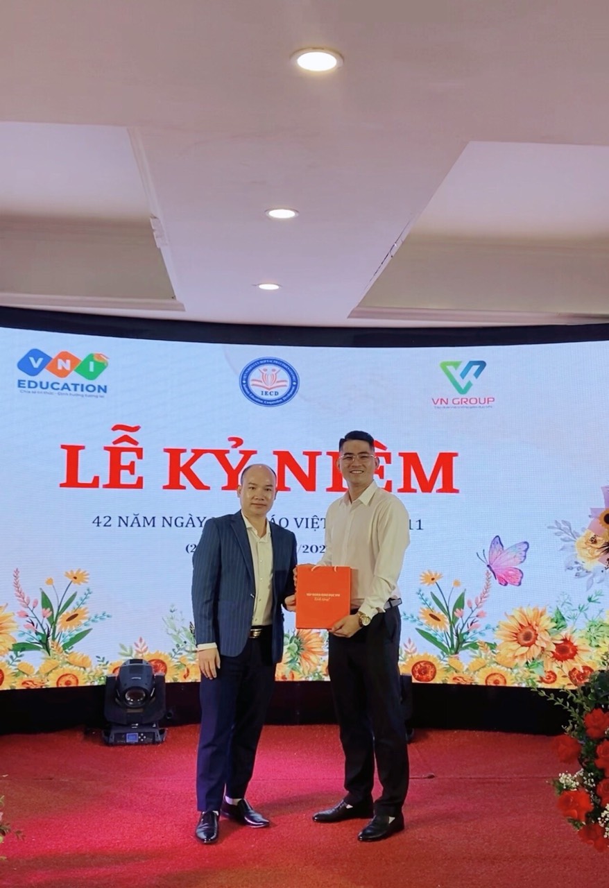 Người không có gì, là kẻ chẳng ra gì