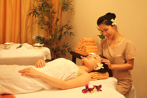 Ngành chăm sóc sắc đẹp học những gì ?