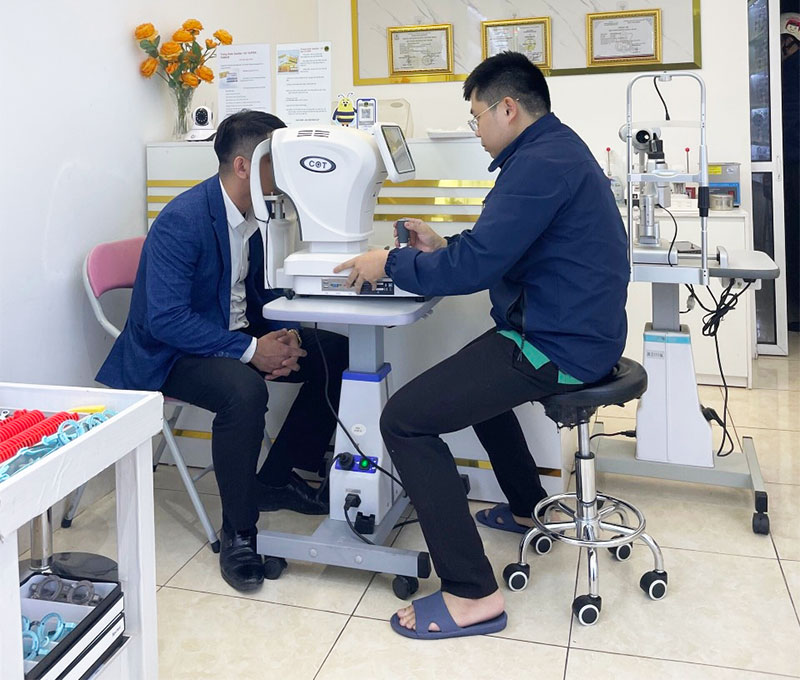 Thông báo tuyển sinh khóa học kỹ thuật viên kính thuốc